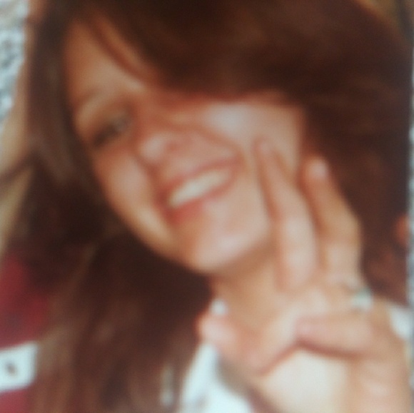 Meet your Posher, Leaetta - Picture 1 of 1